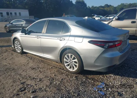 2021 Toyota Camry Le from USA, damaged, VIN 4T1C11AK6MU609782